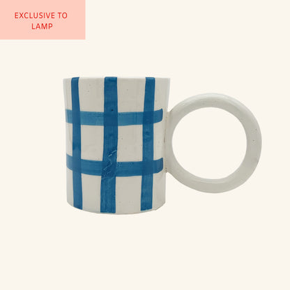 Gingham Mug with Circle Handle LAMP LDN