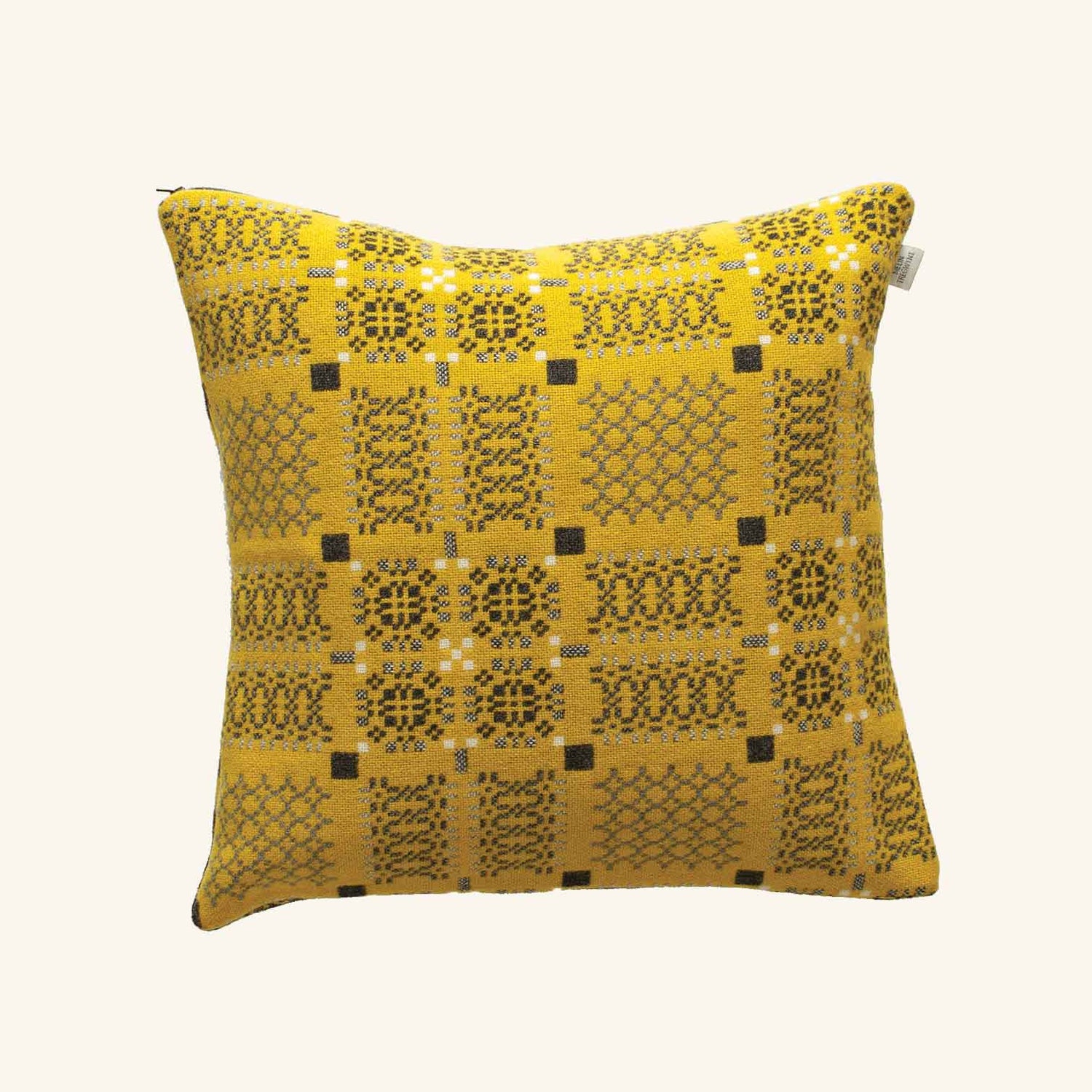 Knot Garden Cushion Melin Tregwynt